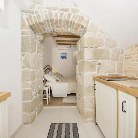 Apartment Stone Elegance St - Rudula Split