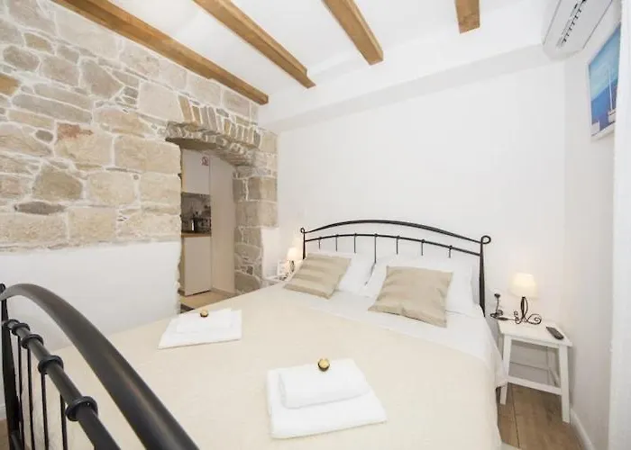 Appartamento Stone Elegance St - Rudula